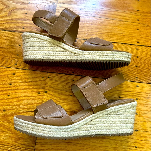 eileen fisher | winnie espadrille wedge sandal - chestnut leather - Picture 3 of 8